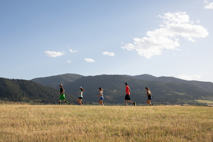 photo by Andy Woodward running outside bozeman trail
