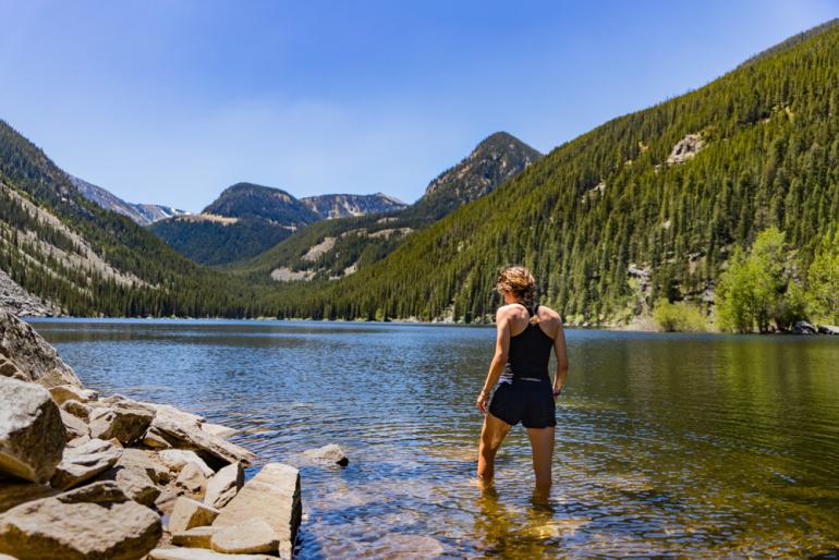 photo by Daniel Teitelbaum swimming, lake, alpine lake, hiking