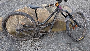 broken bike, gear loaning