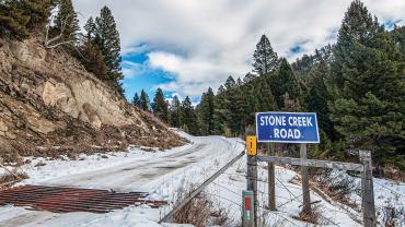 Stone Creek access sign
