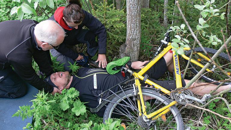 Wilderness Medicine, bike accident